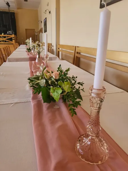 Slavnostní tabule — fotografie 19